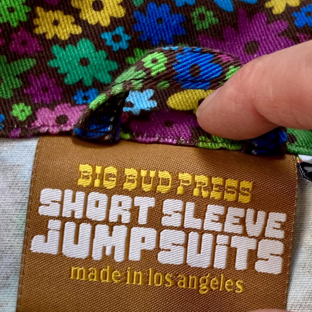 MOSS BLOSSOM 2.0 Big Bud Press Short Sleeve Jumpsuit Size Small NEW - Picture 7 of 16